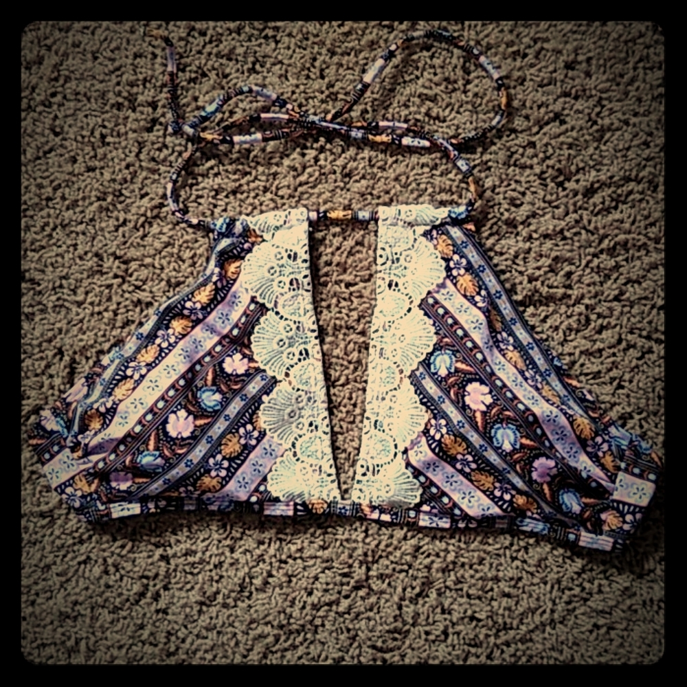 Bikini top